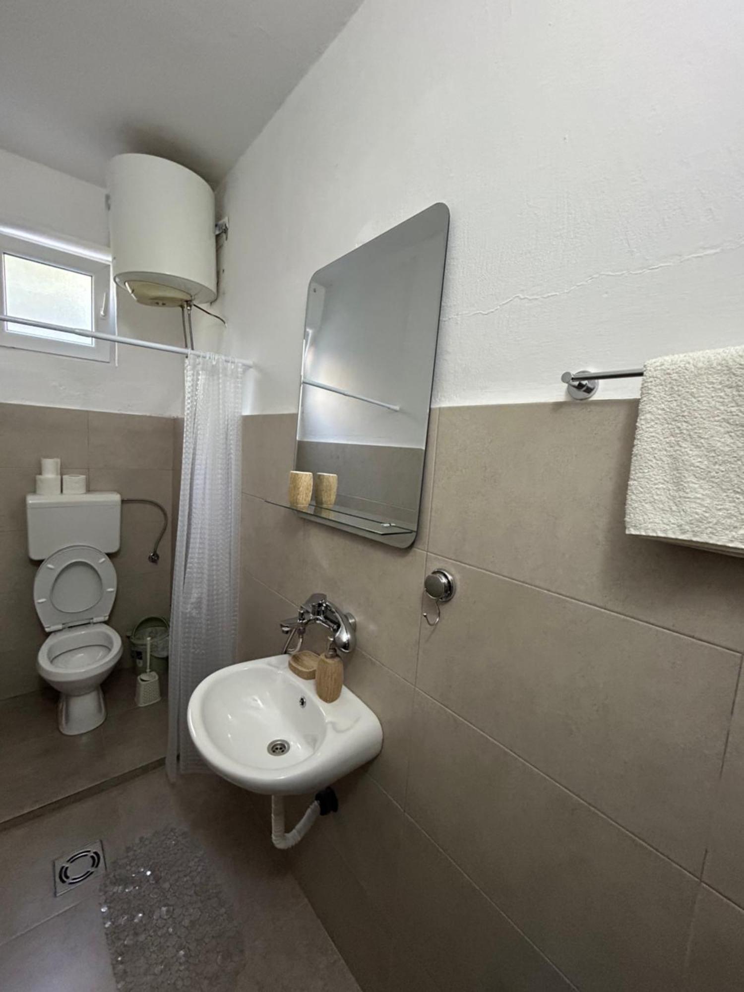 Blue Shell Apartments Kotor Luaran gambar
